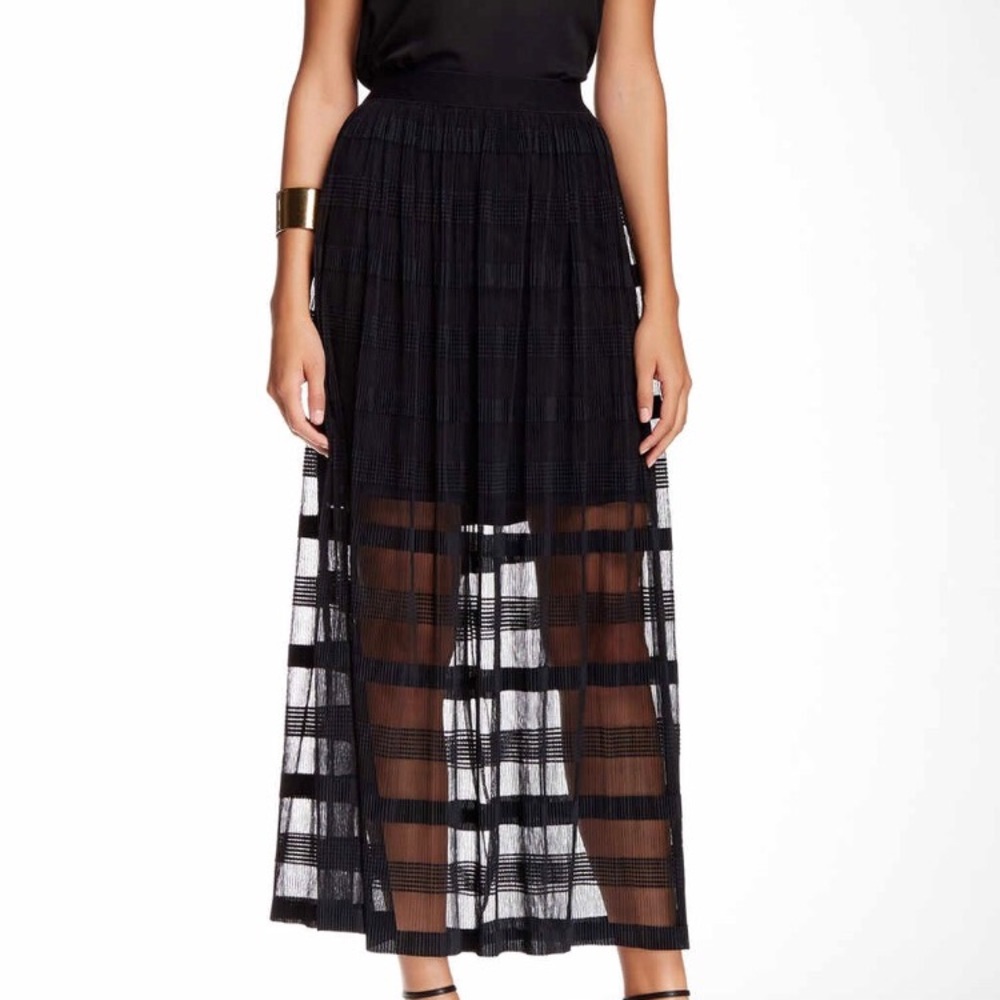 Insight pleated maxi skirt